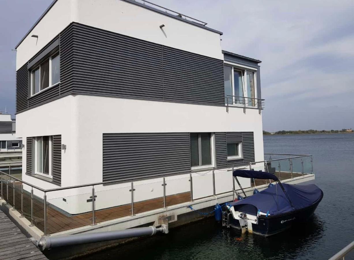 Вилла Hausboot Elandi Bitterfeld-Wolfen Экстерьер фото